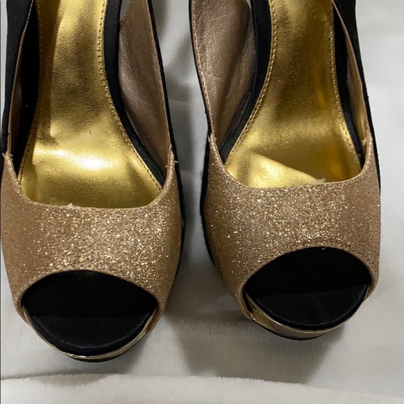 Quips platform pumps✨ - Picture 4 of 8